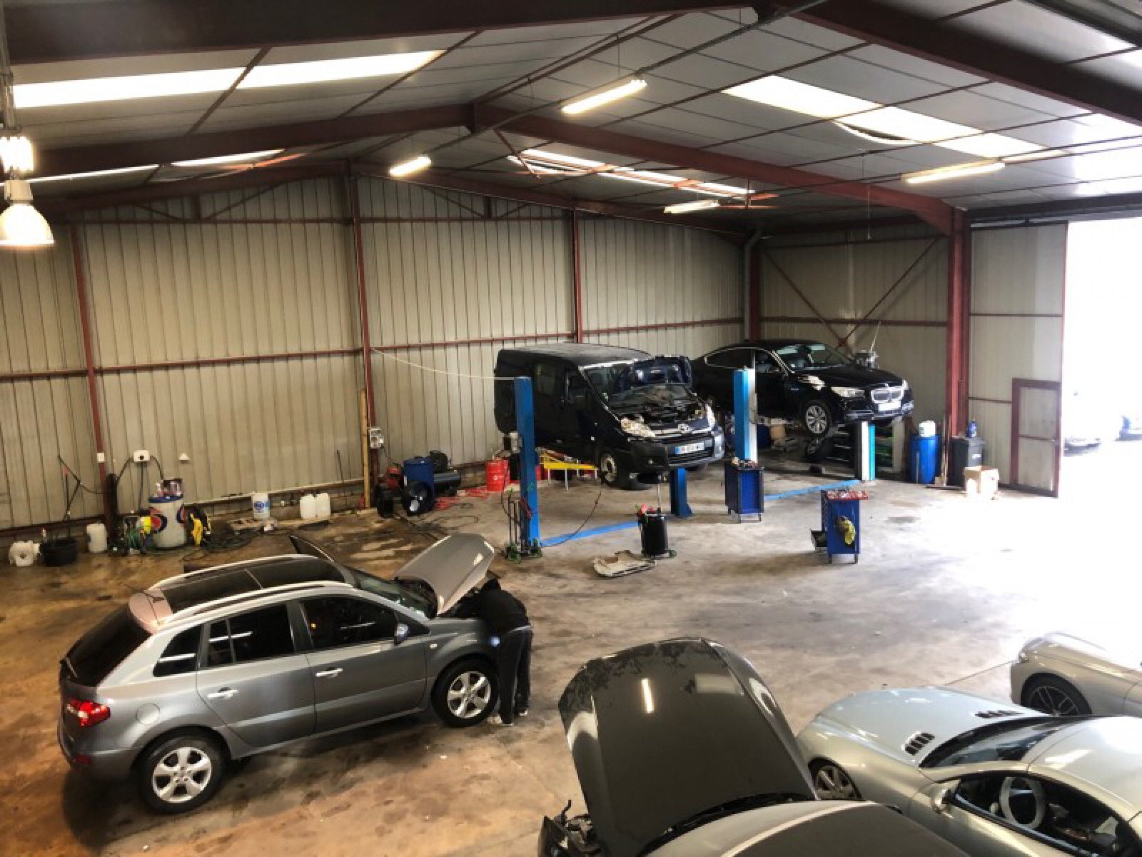 Réparation embrayage volant moteur sur un Peugeot 3008 chez FL AUTOS 33 à Latresne 